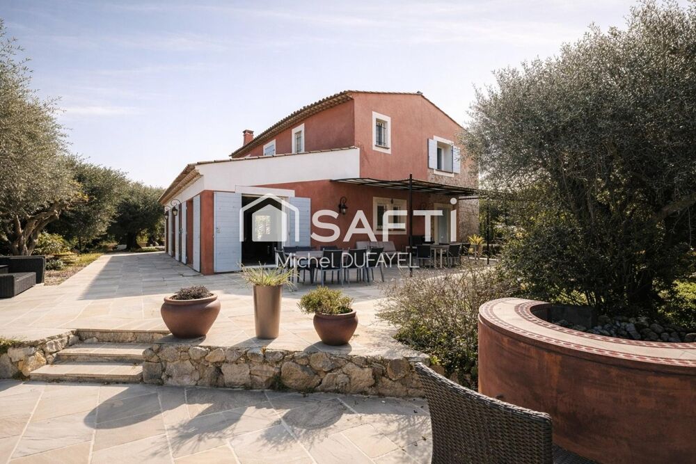 � vendre  Maison Bagnols-en-For�t (83600)