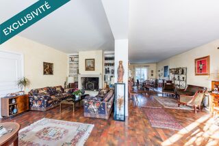  Maison à vendre 12 pièces 269 m²