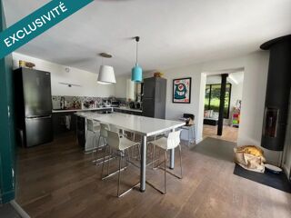  Maison � vendre 9 pi�ces 210 m�