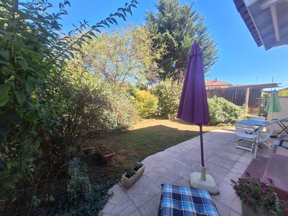 Vente Maison MEYZIEU LE CARREAU – Maison familiale 107 m² – Terrain 436 m² – 3 chambres – Garage – Combles aménageables – Calme et sans vis-à Meyzieu