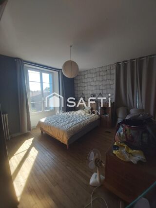  Maison � vendre 4 pi�ces 180 m�