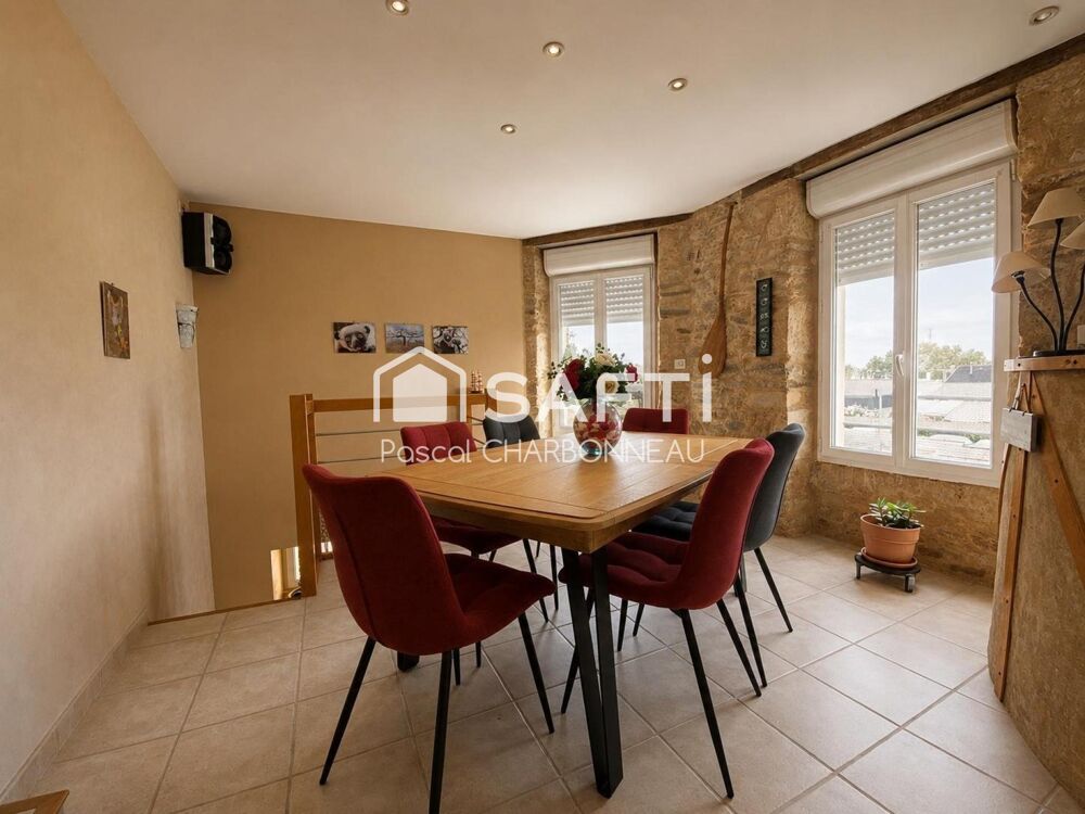 Maison de ville 4 chambres au total Possibilité de créer jusqu'à 3 logements locatifs