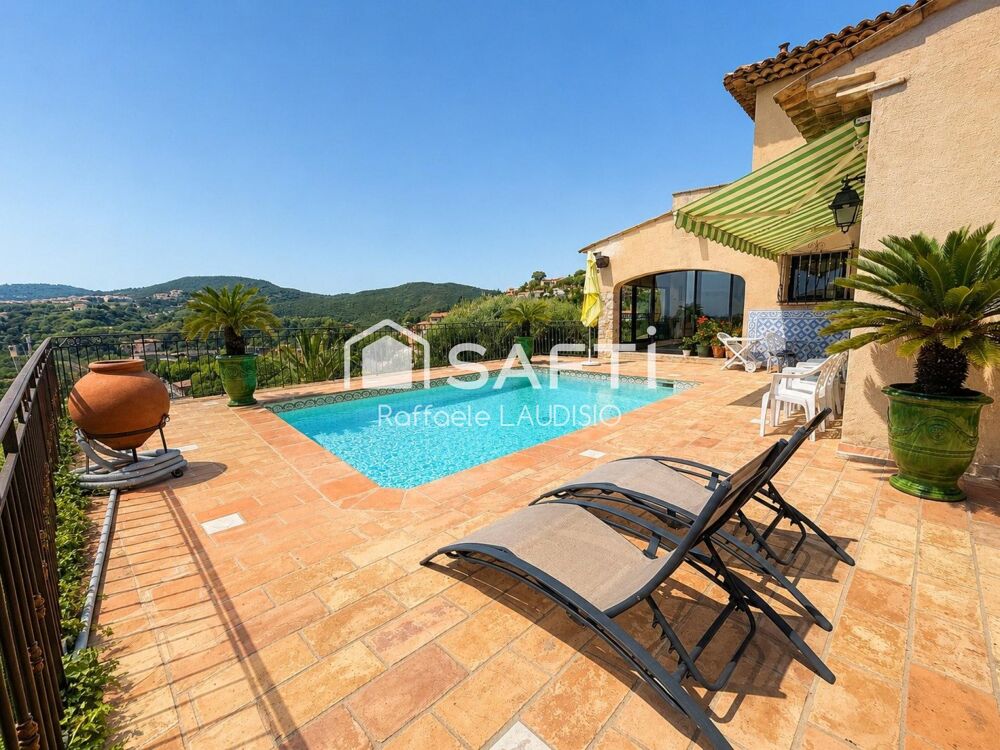 Villa vue panoramique, 500mt de la mer