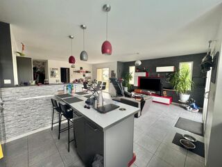  Maison � vendre 4 pi�ces 120 m�