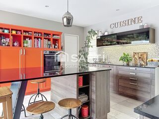  Maison � vendre 5 pi�ces 204 m�