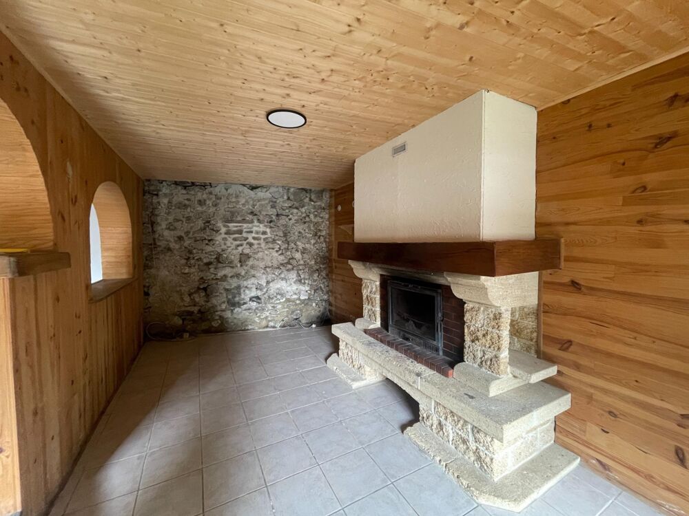 Authentique maison de pierres à restaurer