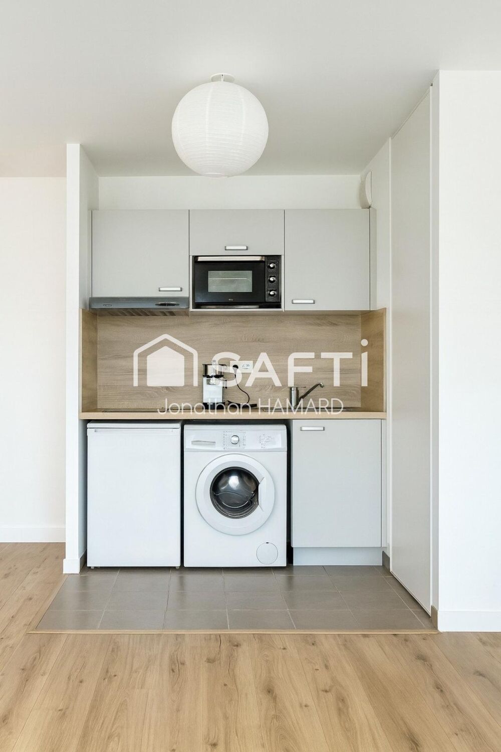 Appartement moderne avec balcon et parking, dans une résidence sécurisée