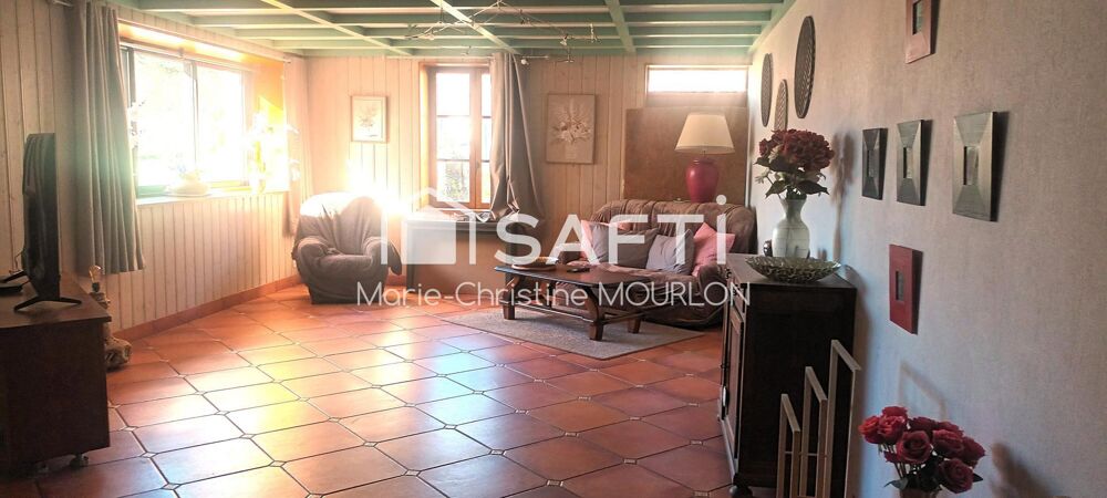Vente Maison Propriété en pierre avec plusieurs logements et grand et beau terrain clos et arboré avec une partie constructible Amondans
