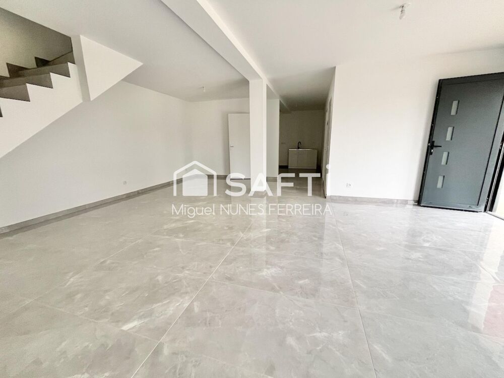 Vente Maison Maison 4 chambres avec jardin et places de parking Oissel