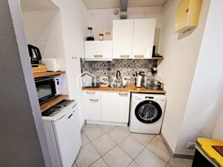  Immeuble à vendre 79 m²