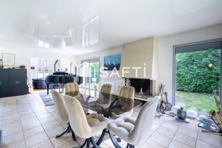  Maison � vendre 7 pi�ces 152 m�