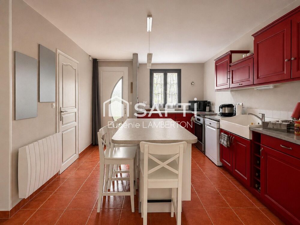 Vente Maison Maison 106 m² - 3 chambres + bureau - Jardin - Au calme - Proche commerces et écoles Chauray