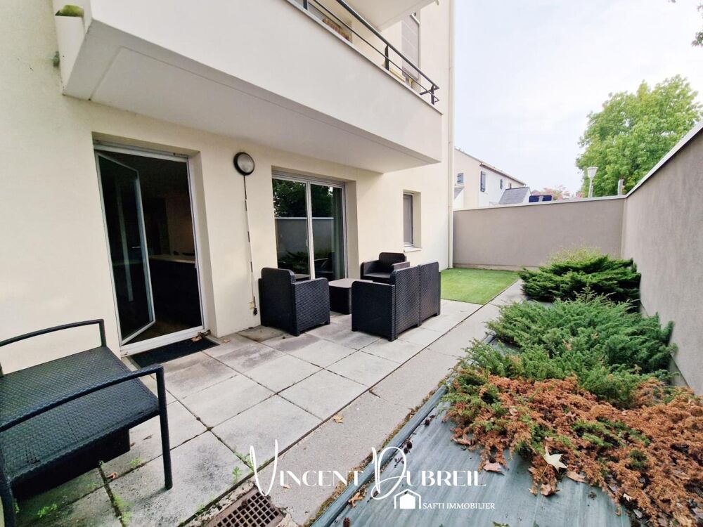 Vente Appartement APPARTEMENT T3 SANS TRAVAUX AVEC GRANDE TERRASSE Nantes