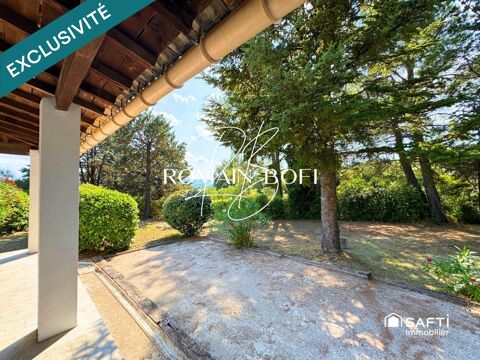   Maison 4 pièces 117m2 sur 2473m2 de terrain avec piscine Maison - 4 pièce(s) - 117 m²