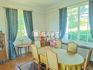  Maison à vendre 10 pièces 304 m²