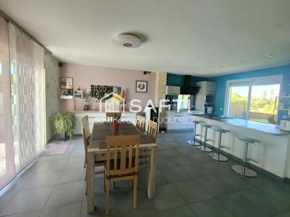Vente Maison MAISON SUR SOUS-SOL - 4 PIECES - GARAGE - DEPENDANCES - TERRAIN 1375M² Vendrennes