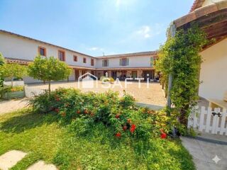  Maison à vendre 15 + pièces 596 m²