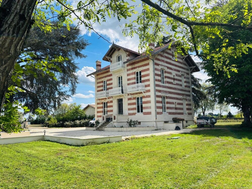 Maison 8 pièces 285 m² · à Portets · 285 m² · 650 000 €