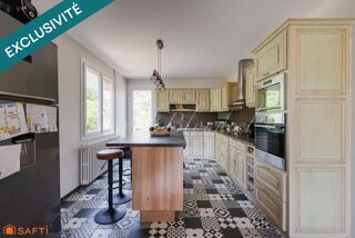  Maison à vendre 8 pièces 220 m²