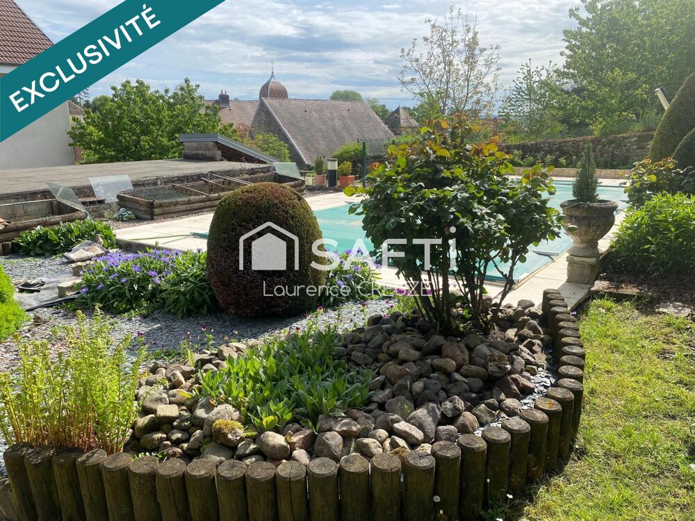Maison ancienne avec piscine et jardin, plus une maison annexe