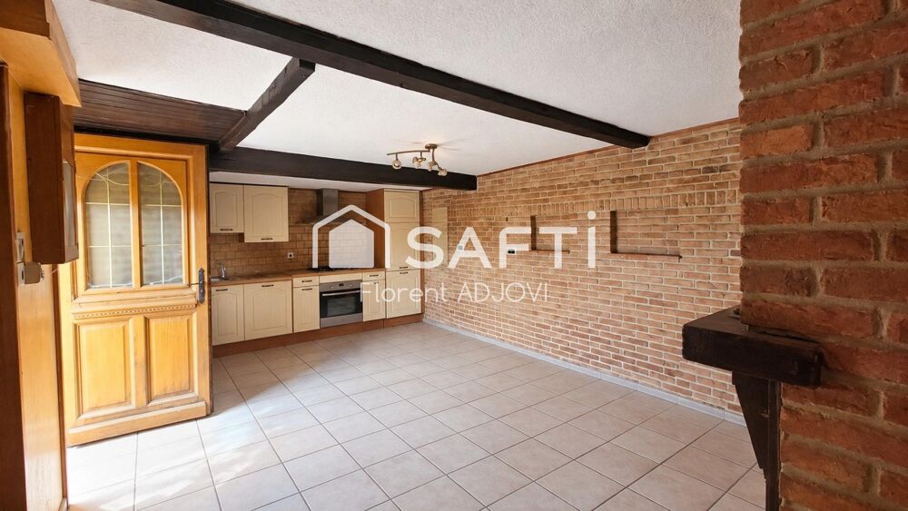 Avis aux amateurs de travaux! Une maison à fort potentiel sur un terrain 474 m² vous attend à Arnèke