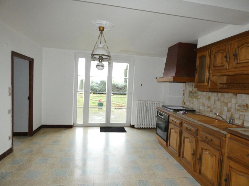 Vente Maison Belle propriétée à rénover avec dépendances sur terrain constructible de 2970m² La redorte