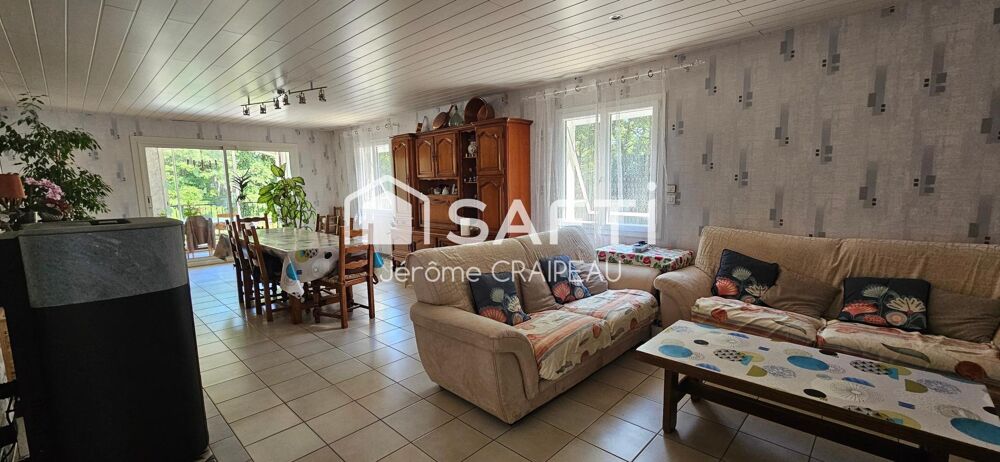 Vente Maison Maison familiale avec étang, piscine et parc arboré entre La Roche-sur-Yon et Aizenay Venansault