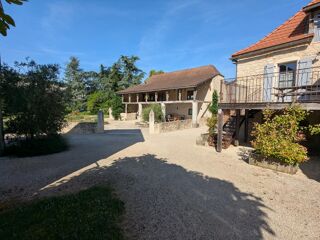  Maison à vendre 15 + pièces 390 m²