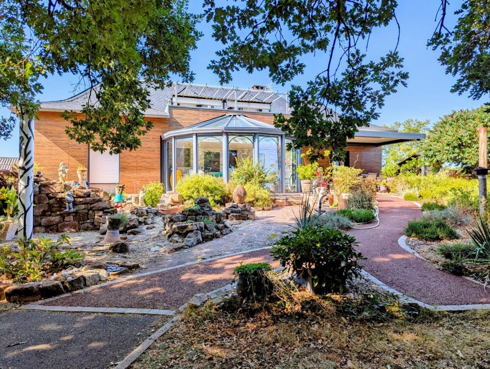 Vente Maison Charmant Ensemble immobilier de grande capacité avec piscine Saint-christophe-vallon