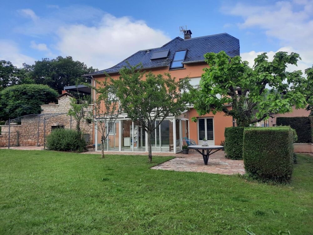 Vente Maison Charmant Ensemble immobilier de grande capacité avec piscine Saint-christophe-vallon