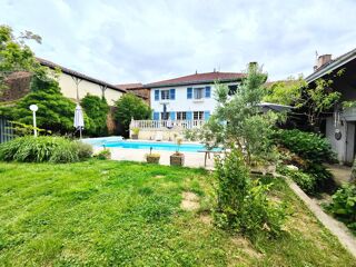  Maison � vendre 8 pi�ces 266 m�