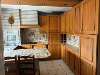  Maison à vendre 10 pièces 210 m²