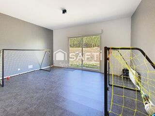  Maison � vendre 4 pi�ces 135 m�