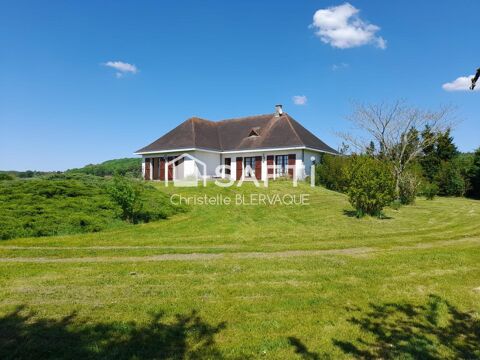   Charmante maison familiale avec terrain arbor de 5 300 m Maison - 7 pice(s) - 125 m