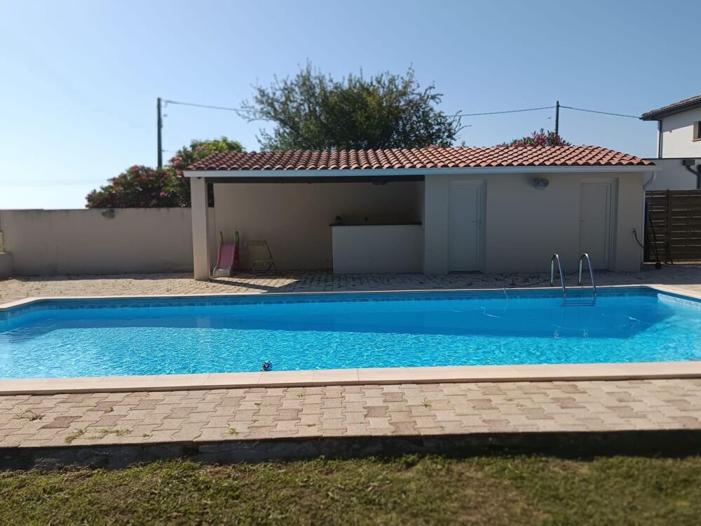 Vente Terrain TERRAIN Â BATIR DE 840m2 AVEC PISCINE DE 50m2 Saint-genies-bellevue