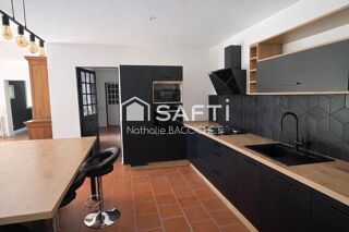  Maison � vendre 6 pi�ces 219 m�
