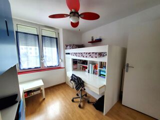  Appartement � vendre 5 pi�ces 90 m�