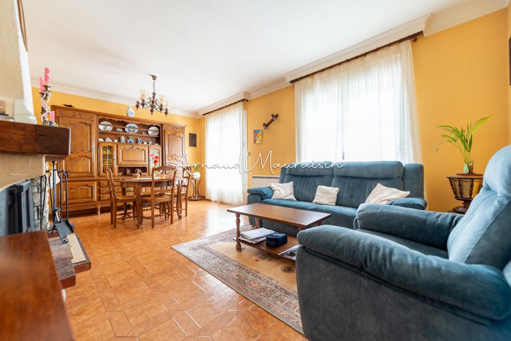 Maison familiale avec sous-sol