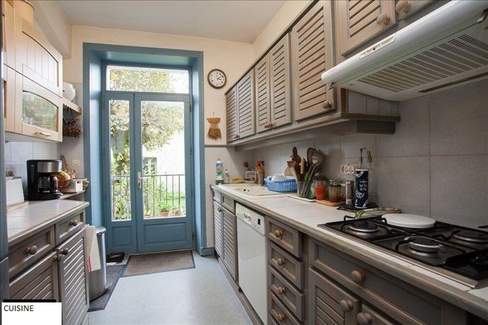 Maison en pierres de 148m2 plus dépendance de 55m2