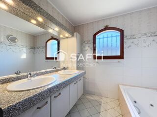  Maison à vendre 6 pièces 135 m²