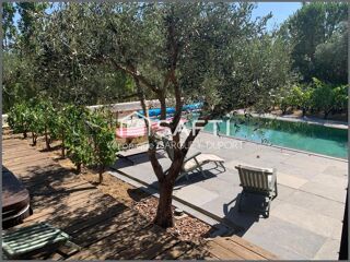  Maison � vendre 11 pi�ces 313 m�