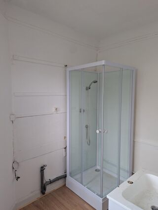  Immeuble à vendre 140 m²