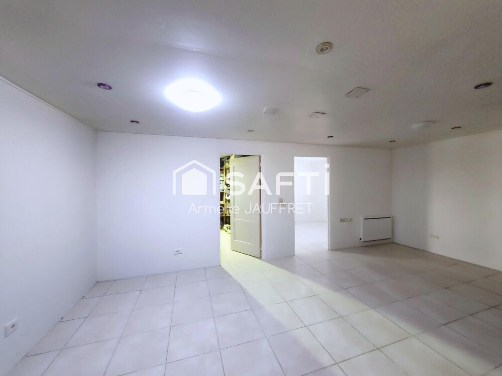 Rare dans le secteur maison 190m² à terminer