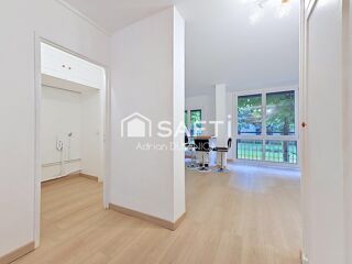  Appartement à louer 3 pièces 56 m²