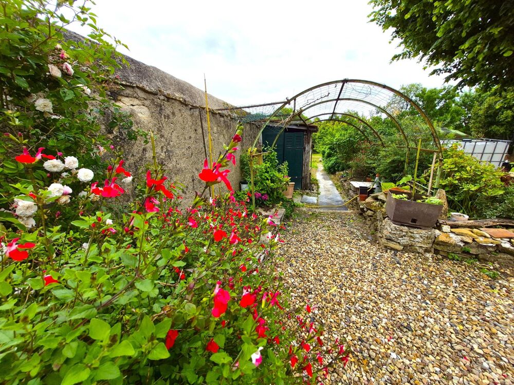 Vente Maison Maison 3ch + Atelier + Jardin + Cave Descartes