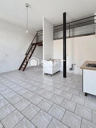  Appartement � vendre 1 pi�ce 55 m�