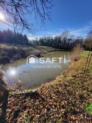  Terrain à vendre 8880 m²