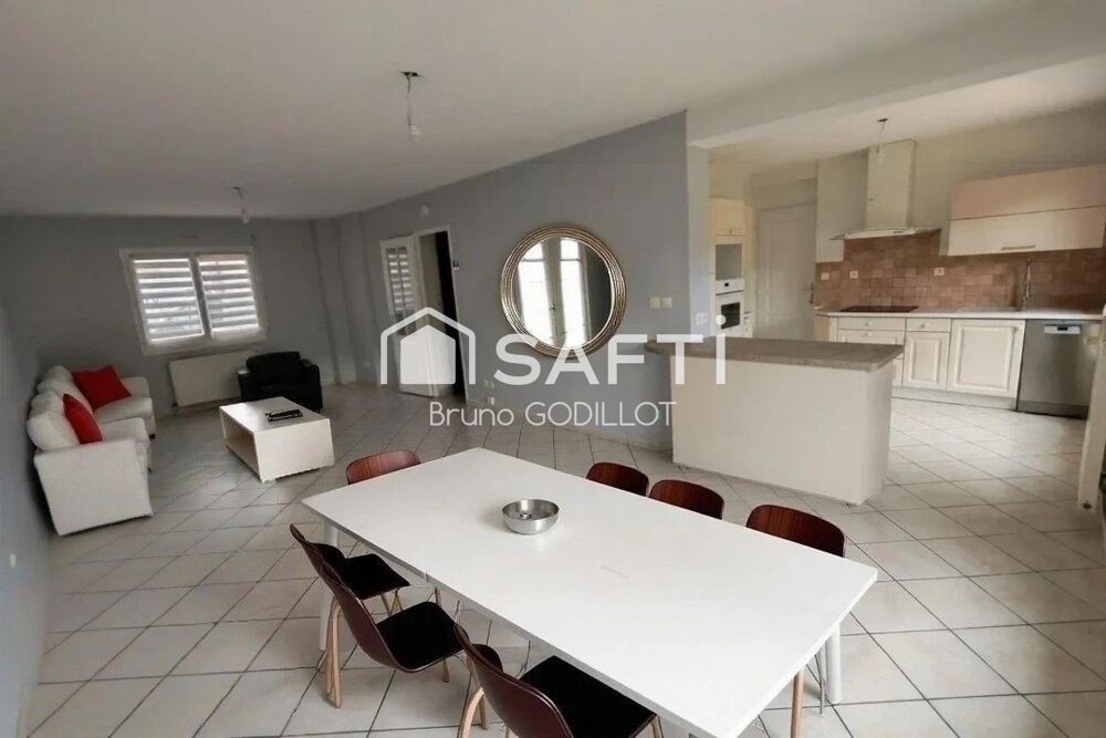 Vente Maison Plein centre-ville - 4 chambres Bonsecours