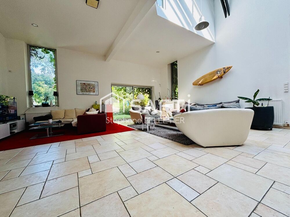 Vente Maison Volumes exceptionnels aux portes de Rennes Noyal-chatillon-sur-seiche