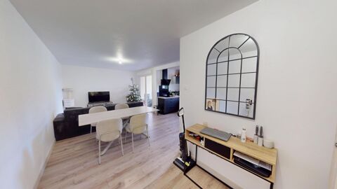   SURGERES Appartement - 3 pi�ce(s) - 63 m�